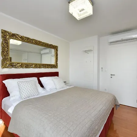 Mm Luxury Apartments Gold & Rubin Zadar Exterior photo